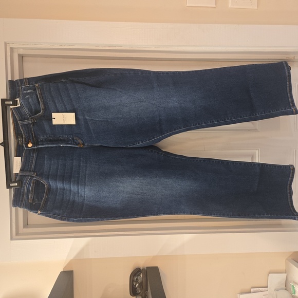 NWT Judy Blue Dad Jeans High Waisted Button Fly Straight Leg Stone Wash Blue 22W - Picture 12 of 13